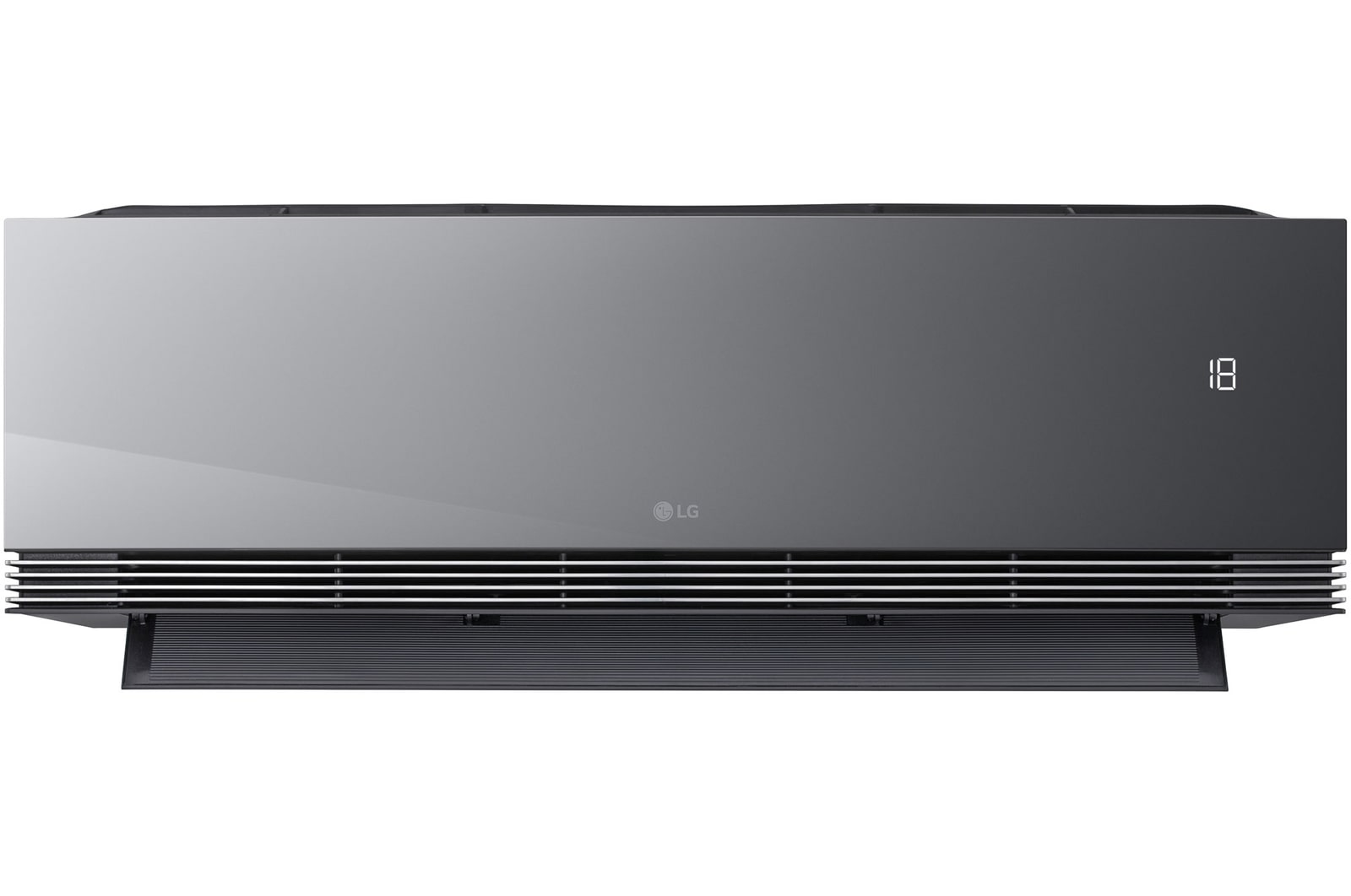 Mặt trước với cửa gió mở của LG IAC18B1